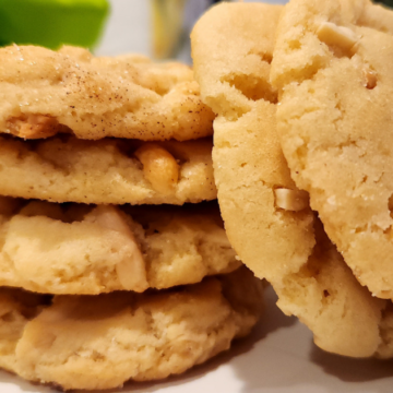 Crunchy Peanut Almond Snickerdoodles are a classic snickerdoodle packed with peanuts and almond for a hearty crunchy cookie