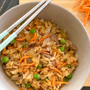 Easy peanut rice is a easy, healthy and inexpensive meal that the entire family will enjoy.