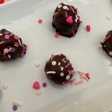 These Super Simple Cherry Brownie Truffles are easy to prepare but are bursting with chocolate and cherry flavors.
