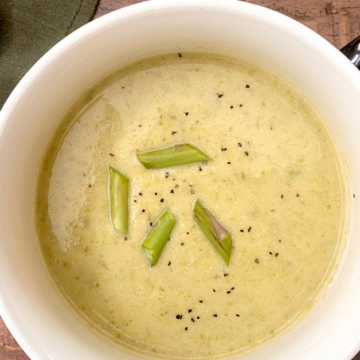 This Creamy Vegan Asparagus Soup combines only a few simple ingredients to make a decadent, creamy, fresh veggie soup.