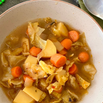 This Vegetable St. Paddy's Day Soup is a healthy, plant based twist on the classic corned beef and cabbage recipe.