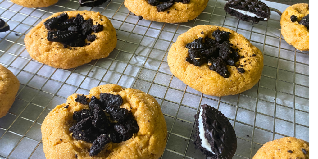 Oreo Crunch Pumpkin Snickerdoodle Cookies