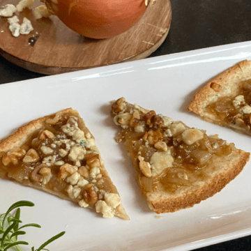 These balsamic onion blue cheese bites pack a lot of flavor in a small bite.