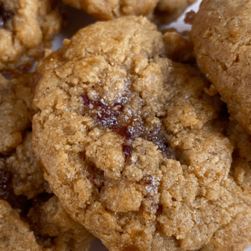 These flourless PB&J cookies are made from only 4 ingredients.