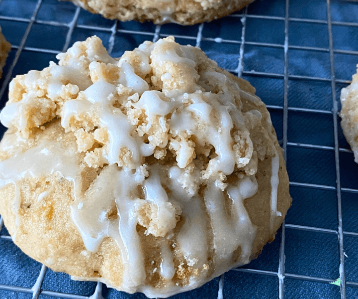 Gluten-free banana Crumb Cookies are thick, chewy, loaded with fresh bananas, and topped with a buttery crumble streusel.
