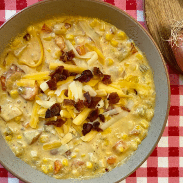 This smoky corn chowder uses fresh corn on the cob, bacon and smoked paprika to capture the flavors of a Summer BBQ.