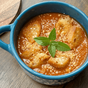 This slow cooker eggplant parmesan has all the flavors of the traditional recipe in a cozy soup.